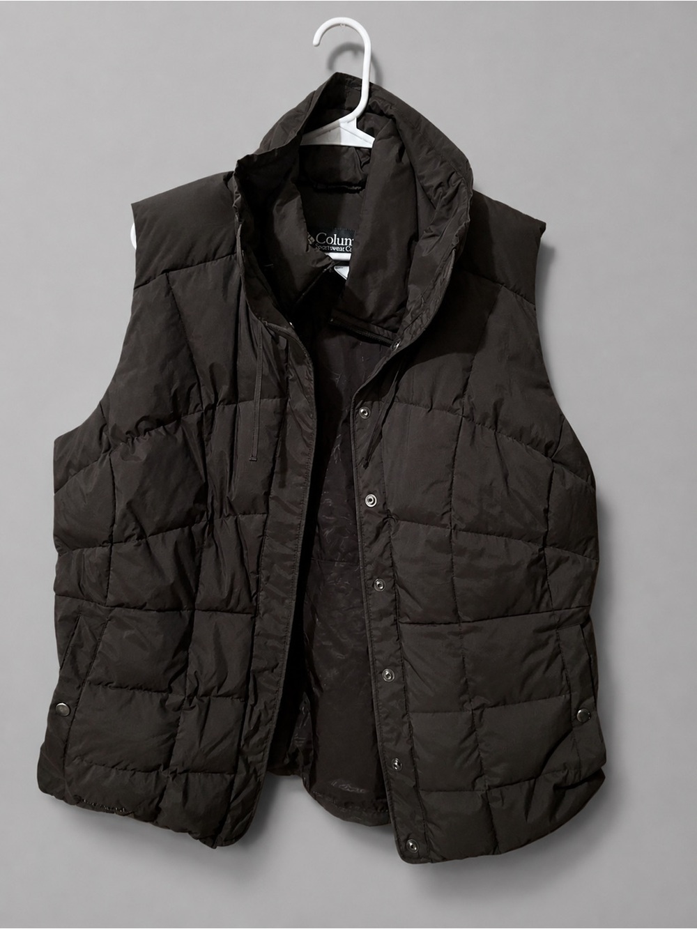 Columbia women's square-quilted down puffer vest